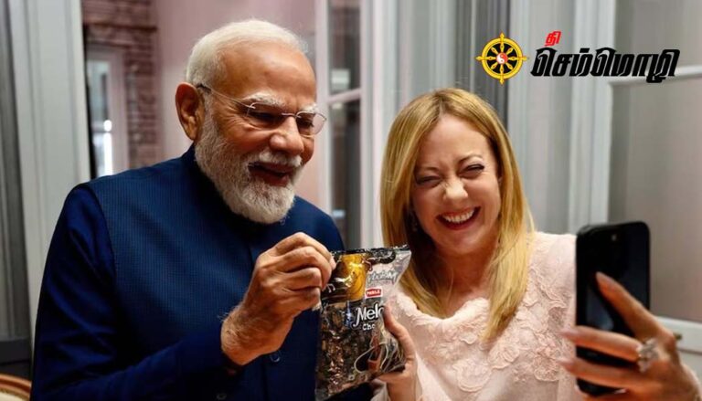 மிட்டாய்களை விநியோகிக்கும் பிரதமர் – ராகுல் விமர்சனம்…!